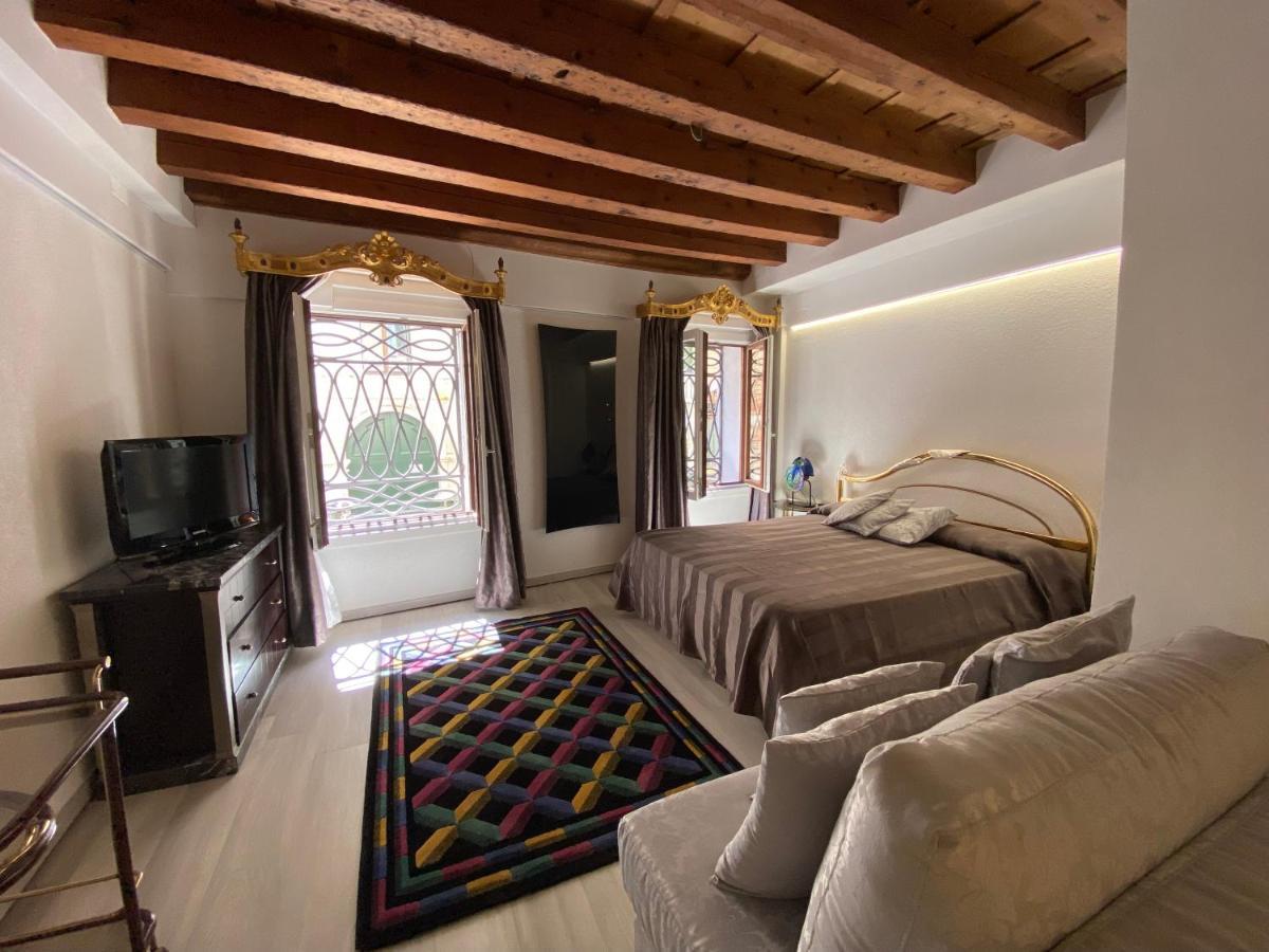 Ln Homes Venice - San Marco Canal View ภายนอก รูปภาพ
