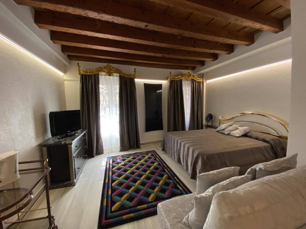 Ln Homes Venice - San Marco Canal View ภายนอก รูปภาพ